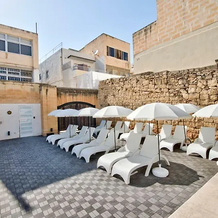 Fantastic Views St Julians Seafront 2-bedroom * Saint Julian's