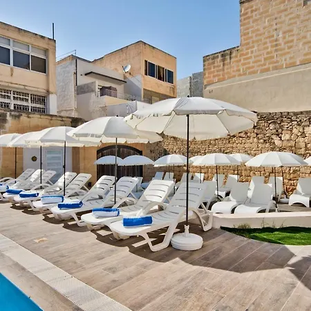 Fantastic Views St Julians Seafront 2-bedroom